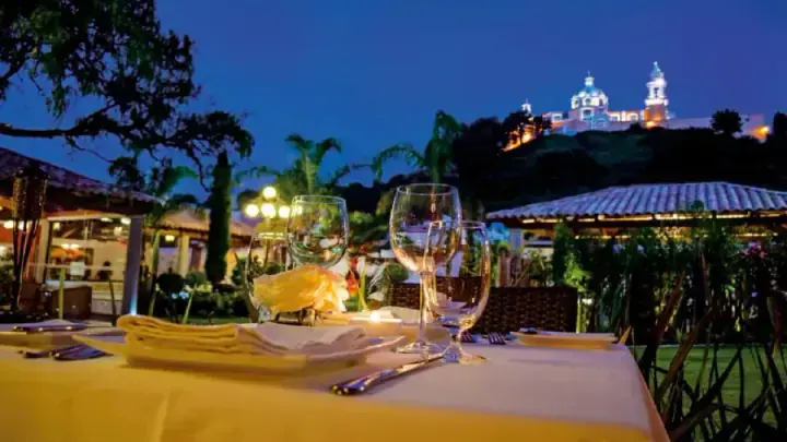 Restaurantes · Bares